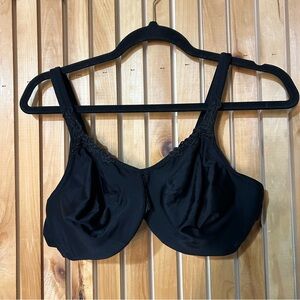 Wacoal Bodysuede Ultra Seamless Bra in Black Size 44C Style 85814